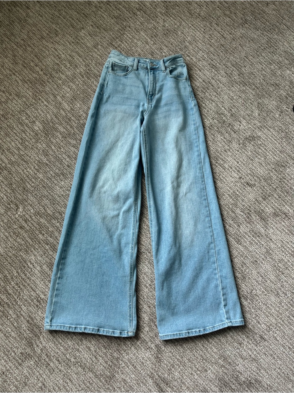 Cello Light Wash Wide Leg jeans Size 1